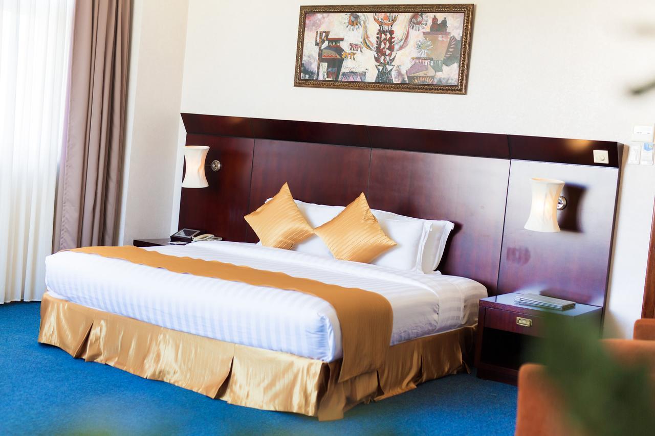 Dakruco Hotel Буонметхуот Экстерьер фото