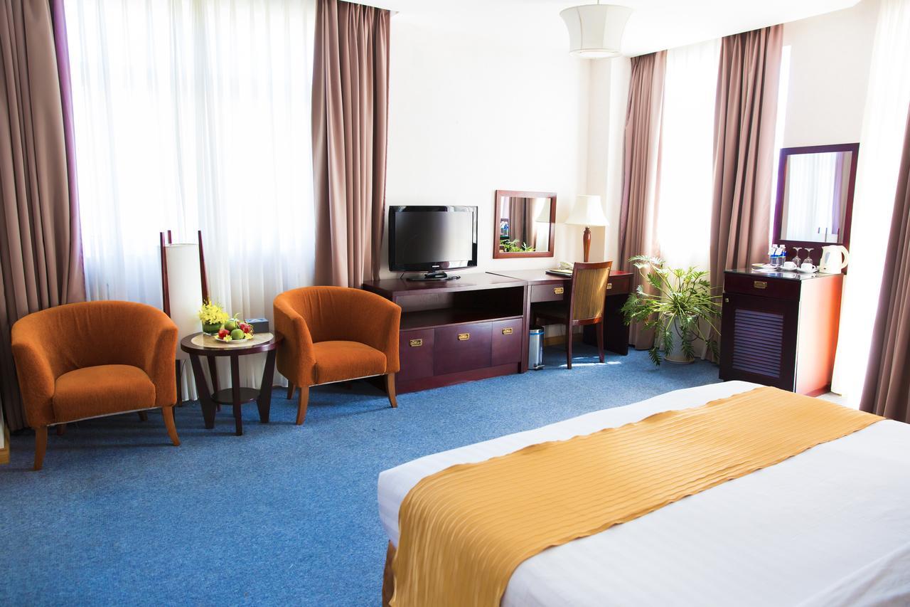 Dakruco Hotel Буонметхуот Экстерьер фото
